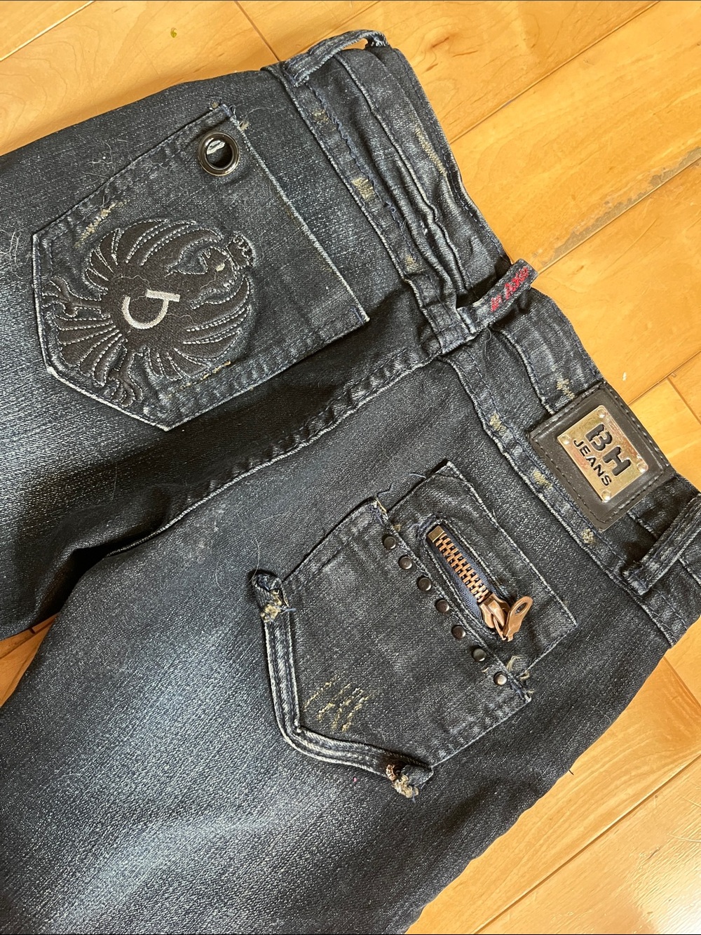 BH Jeans Women’s Washed dark blue denim with great details and studs